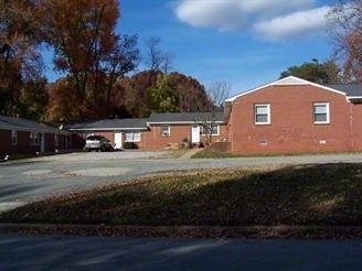 Berryman Apartments in Greensboro, NC - Building Photo