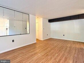 316 White Horse Pike in Oaklyn, NJ - Building Photo - Building Photo