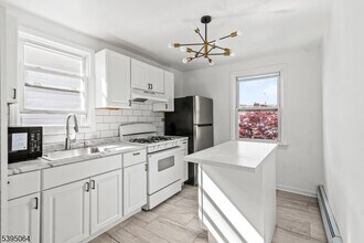 205 N 16th St in Bloomfield, NJ - Building Photo - Building Photo