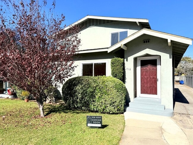 property at 714-716 El Centro St