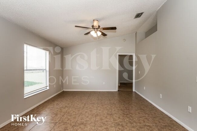 7540 Groveoak Dr in Orlando, FL - Building Photo - Building Photo