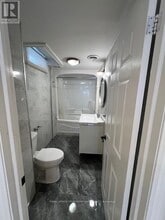 539 Lightfoot Pl in Pickering, ON - Building Photo - Building Photo