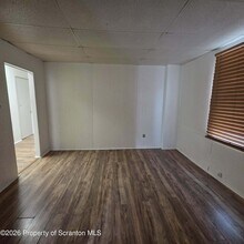 1606 Dickson Ave in Scranton, PA - Building Photo - Building Photo