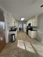 1136 Fieldstone Dr in Canton, GA - Foto de edificio - Building Photo