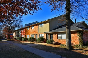 Salem West Apartments