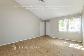 7740 W Meadowbrook Ave in Phoenix, AZ - Building Photo - Building Photo