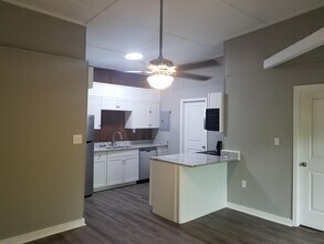 575 Vaughn Rd in Athens, GA - Building Photo - Building Photo