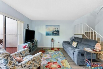 3300 Atlanta St in Hollywood, FL - Foto de edificio - Building Photo