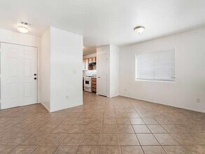 5021 Drifting Pebble St in North Las Vegas, NV - Building Photo - Building Photo