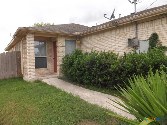 2764 FM1044 in New Braunfels, TX - Building Photo - Building Photo
