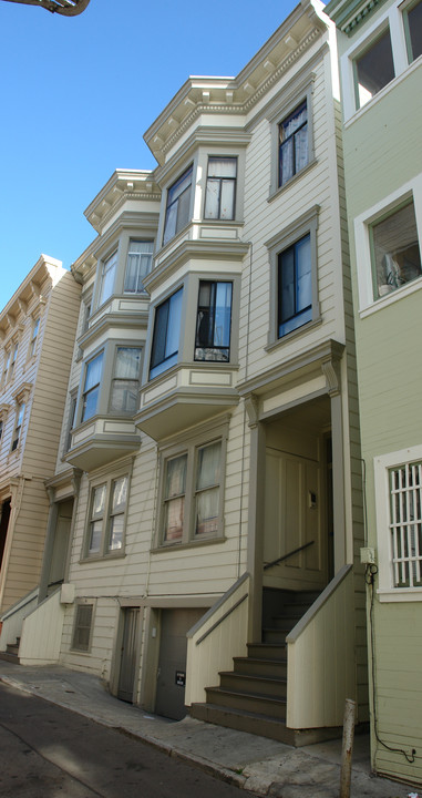 114-120 Jasper Pl in San Francisco, CA - Building Photo