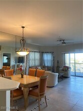 210 Vintage Cir in Naples, FL - Building Photo - Building Photo