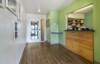 Furnished Studio-Atlanta - Alpharetta in Alpharetta, GA - Foto de edificio - Building Photo