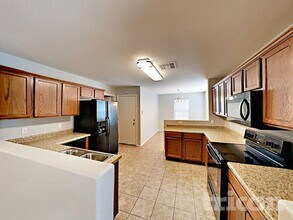 3227 W Dancer Ln in San Tan Valley, AZ - Building Photo - Building Photo