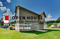 116 Rockefeller Ln photo'