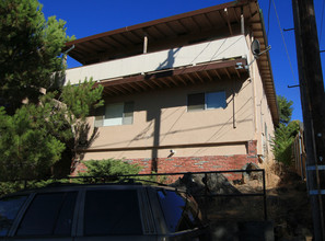 Sterling Ridge Apartments in Auburn, CA - Building Photo - Building Photo