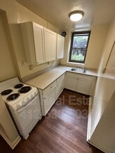 121 Mt Lebanon Blvd in Mt. Lebanon, PA - Building Photo - Building Photo