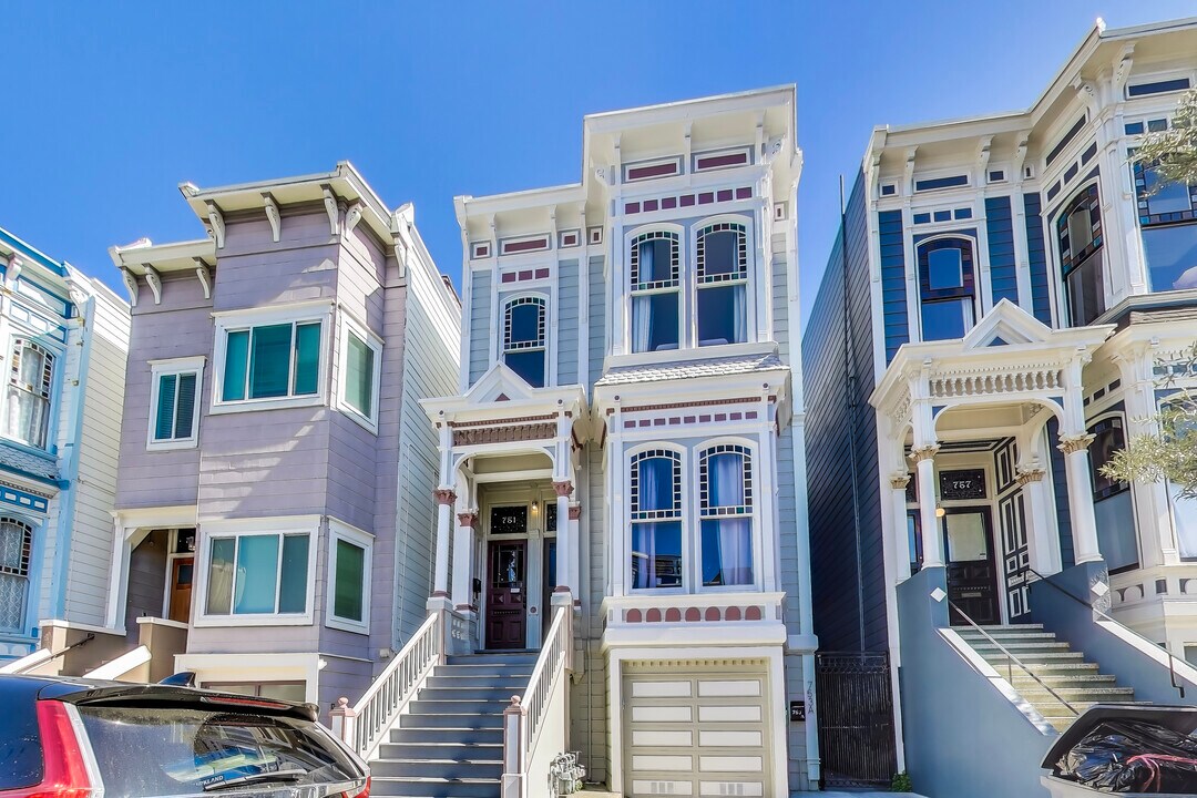 753 Capp St, Unit 751 in San Francisco, CA - Foto de edificio