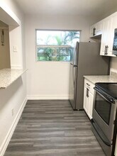 1601 S 57th Ave in Hollywood, FL - Building Photo - Building Photo