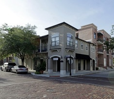 470 W New England Ave in Winter Park, FL - Building Photo