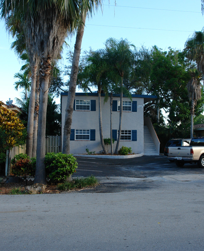 1505 NE 5th Ct in Fort Lauderdale, FL - Foto de edificio - Building Photo