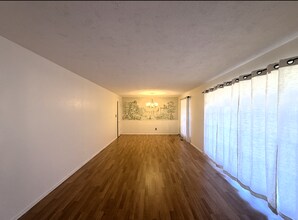 5005 Colfax Pl in Oklahoma City, OK - Building Photo - Building Photo