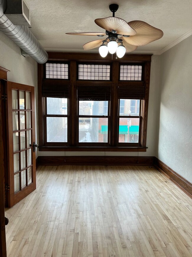 property at 813 Washington Ave