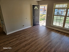 4538 Sheraton Rd in Columbia, SC - Foto de edificio - Building Photo