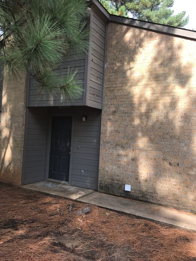 property at 168-170 Jester Cir