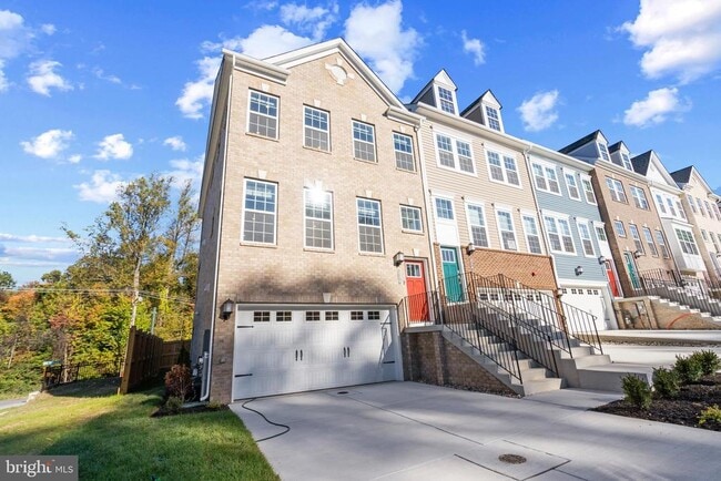 property at 520 Downswing Rd