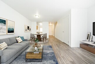 Honey Creek in Renton, WA - Building Photo - Building Photo