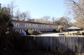 Oakleaf Townhouses in Mount Pleasant, SC - Foto de edificio - Building Photo