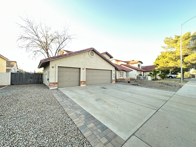 946 N 59th St in Mesa, AZ - Building Photo - Building Photo