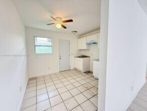 5605 Ninth Ave in Ft. Myers, FL - Building Photo - Building Photo