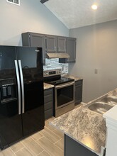 2225 Grand Ave in Louisville, KY - Building Photo - Building Photo