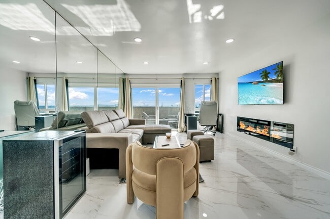 property at 8400 De Longpre Ave