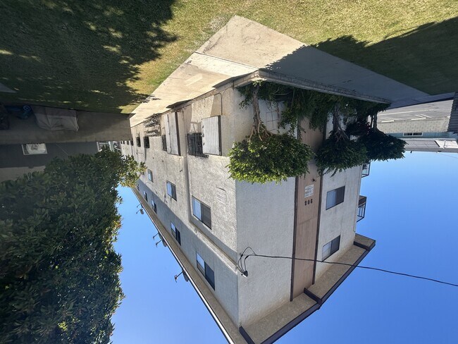 Broad in Wilmington, CA - Building Photo - Building Photo