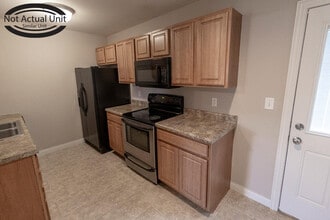 7392 Arratt Ct in Columbia, MO - Building Photo - Building Photo