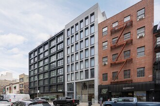 260 Bowery in New York, NY - Building Photo - Building Photo