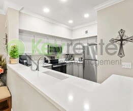 2402 Zephyr Cove in Rocklin, CA - Building Photo - Building Photo