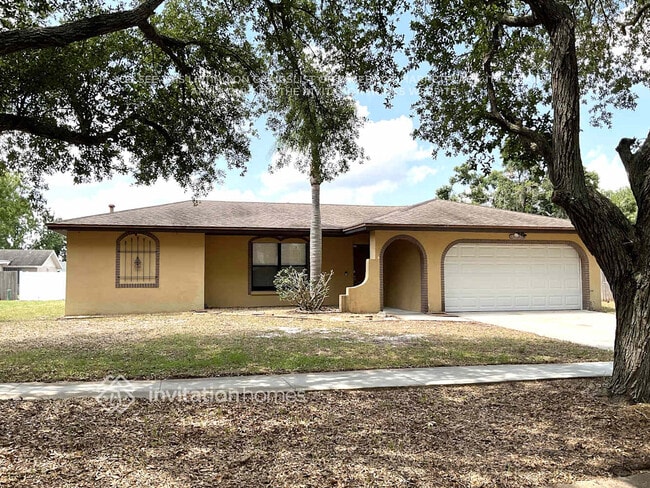 property at 2001 Nicklaus Dr