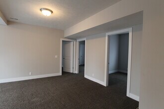 5247 S 23rd St in Omaha, NE - Building Photo - Building Photo