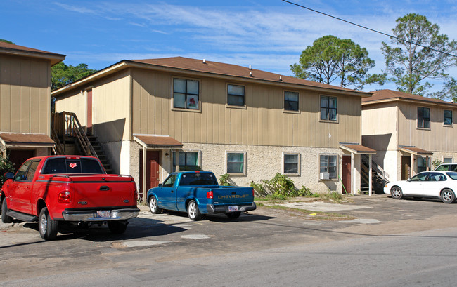 1509 Fairland Ave in Panama City, FL - Foto de edificio - Building Photo