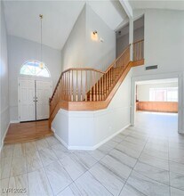 6437 Peachwood Rd in Las Vegas, NV - Building Photo - Building Photo