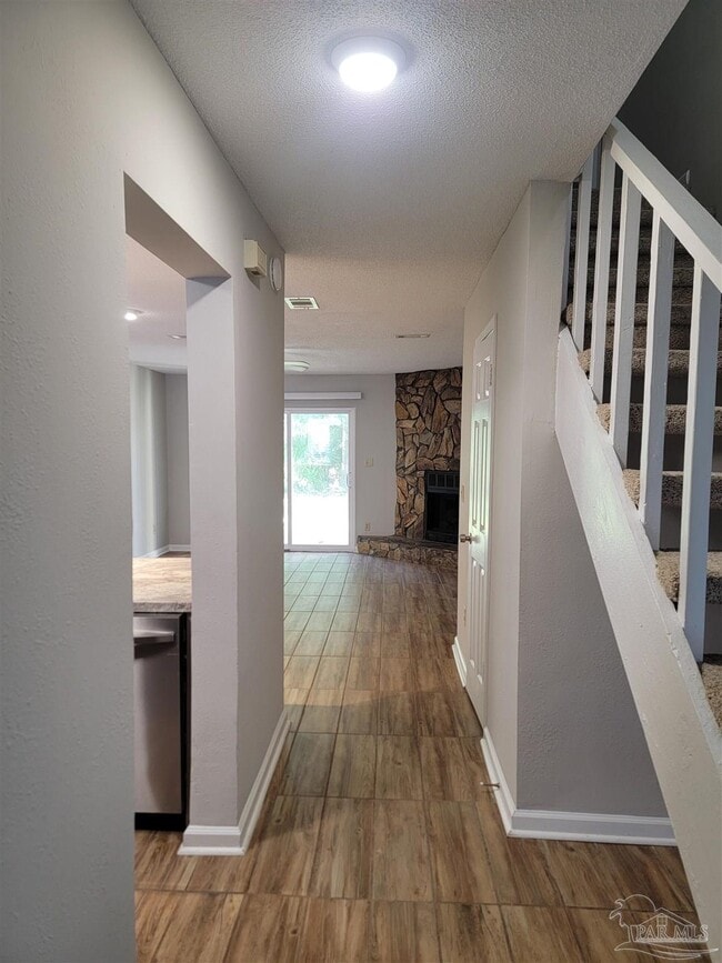 7202 Lago Vista Ct in Pensacola, FL - Building Photo - Building Photo
