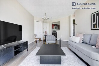 2140 L St NW-Unit -FL11-ID387 in Washington, DC - Building Photo - Building Photo