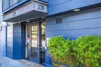 241 8th St in San Francisco, CA - Building Photo - Building Photo