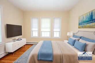 18 Pacific St in Rockland, MA - Building Photo - Building Photo
