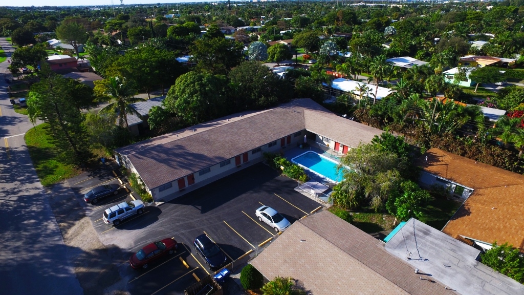 The Cottages in Wilton Manors, FL - Foto de edificio