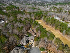 5041 Towne Lake Hill N in Woodstock, GA - Building Photo - Building Photo